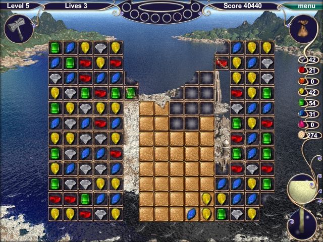 Jewel Match 2 (Browser) screenshot: In level 5 I'll have to clear the first chained gems.