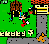 Mickey's Racing Adventure (Game Boy Color) screenshot: Mickey is in front of Pluto's doghouse