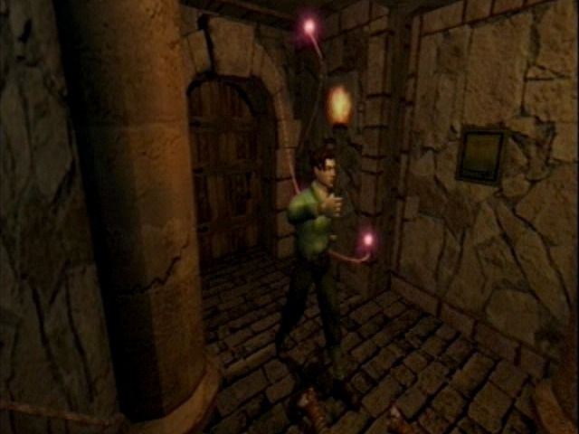 Eternal Darkness: Sanity's Requiem (GameCube) screenshot: Using a spell to light your way through the dark corridors