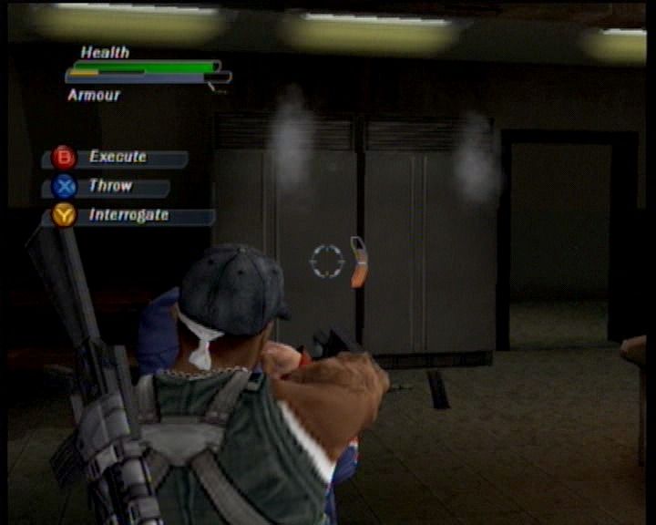 50 Cent: Bulletproof (Xbox) screenshot: Using a hostage as a shield