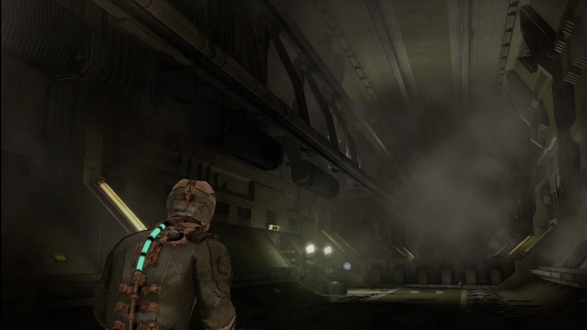 Dead Space (Xbox 360) screenshot: One of many dark and dank tunnels in your journey.