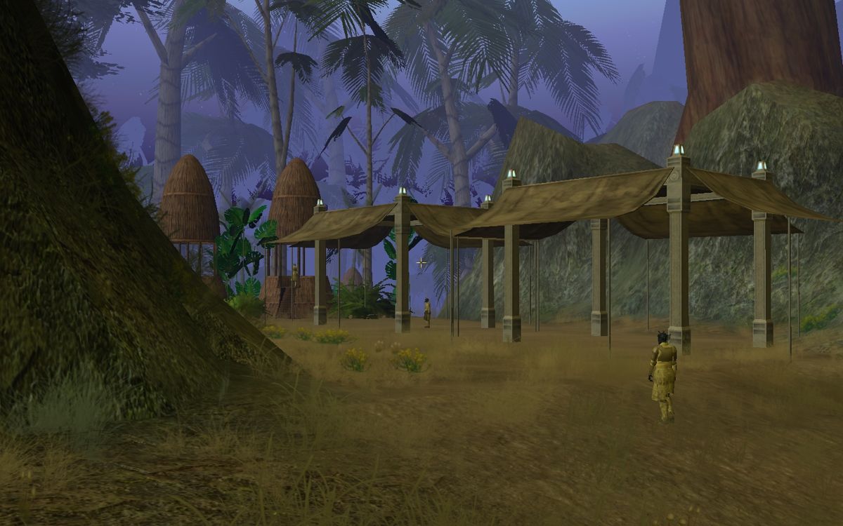 Star Wars: Galaxies - Episode III: Rage of the Wookiees (Windows) screenshot: Rodians are very active in Etyyy, and their clans offer competing quests.