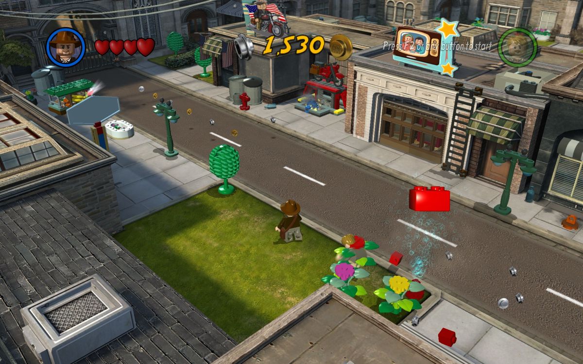 LEGO Indiana Jones 2: The Adventure Continues (Windows) screenshot: The main hub for the first campaign: the streets surrounding the University.