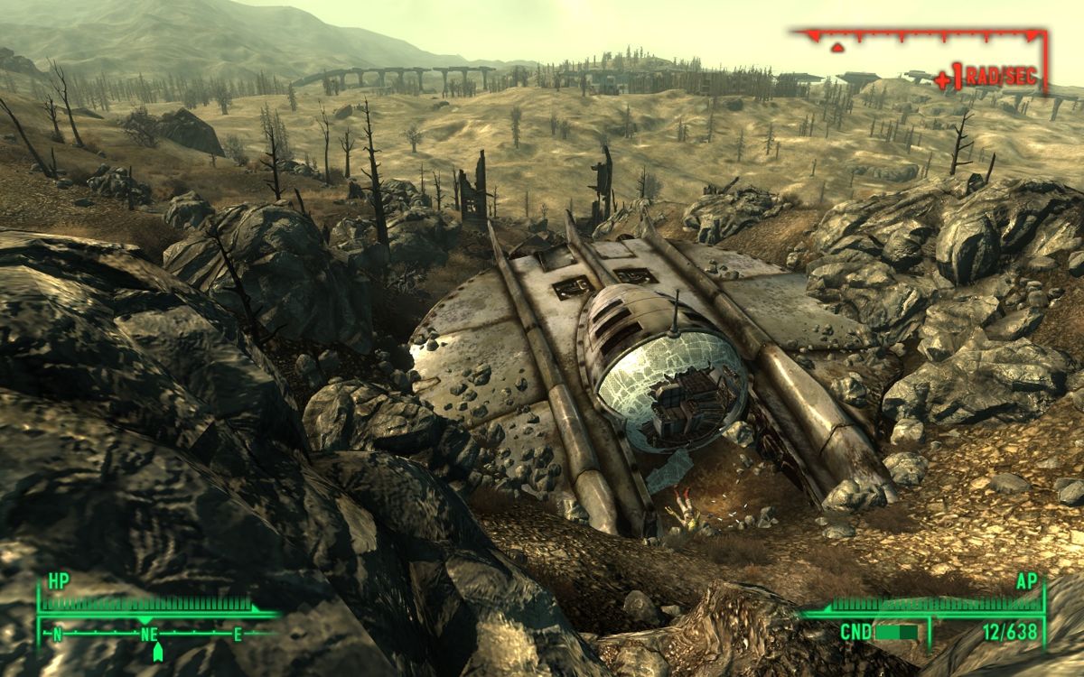 Fallout 3: Mothership Zeta (Windows) screenshot: The crashed alien scout in the Capital Wastes