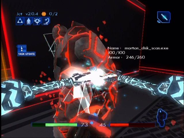 Tron 2.0 (Xbox) screenshot: Zapping a guard with the rod weapon.