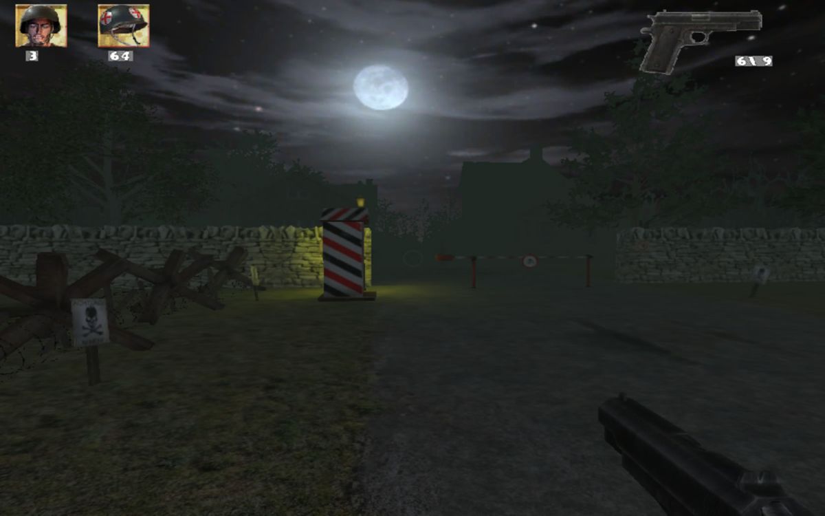 Operation Wolfsburg (Windows) screenshot: Approaching an enemy camp