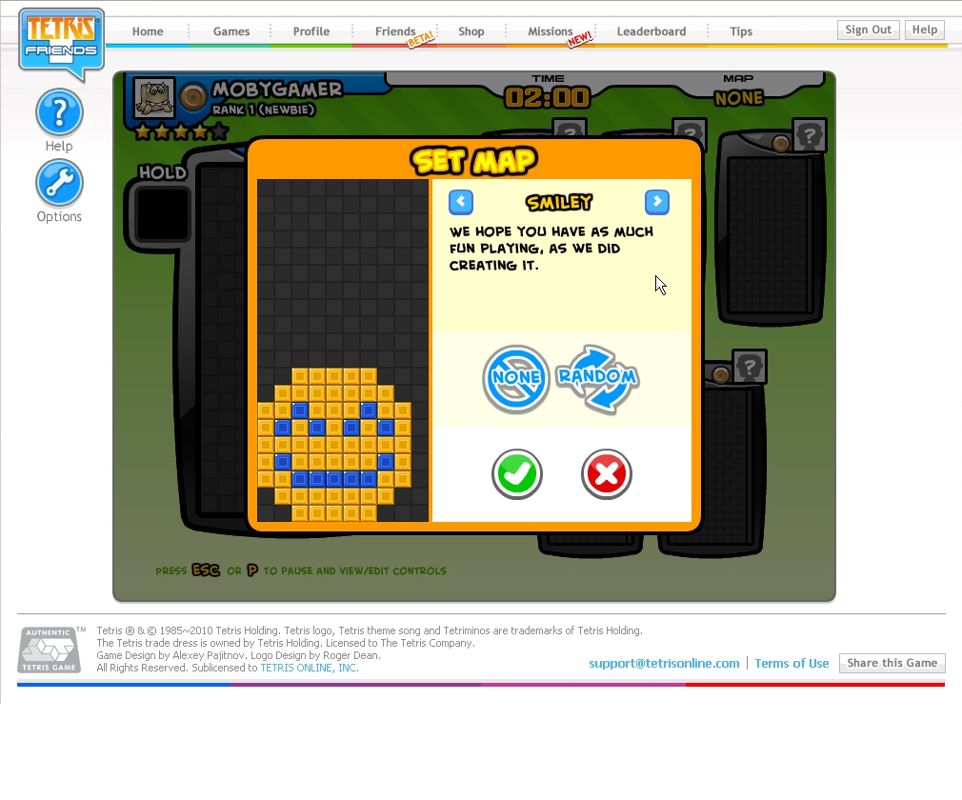 Tetris Friends (Browser) screenshot: Let's try a hand at the six-player combat - smiley map.