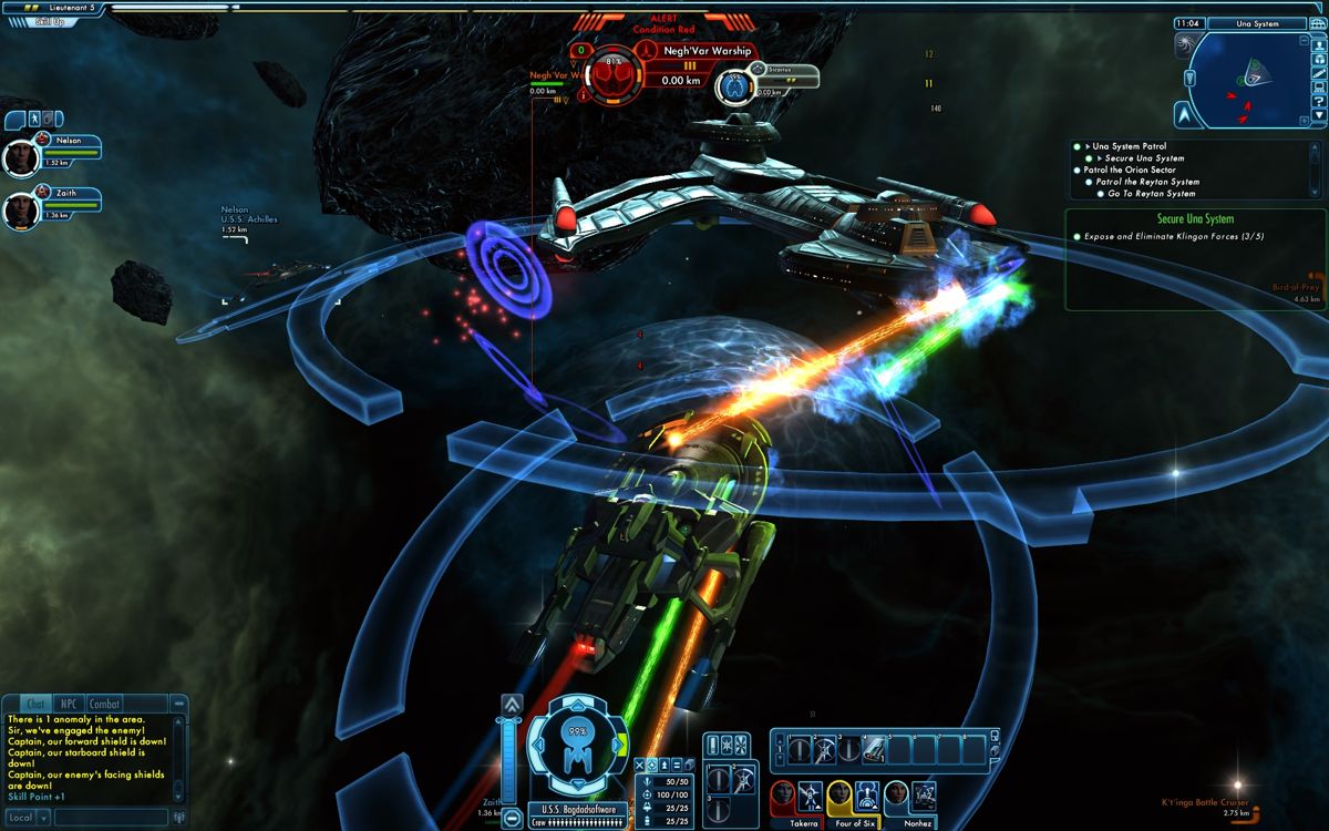 Star Trek Online (Windows) screenshot: Fighting a Klingon Cruiser.