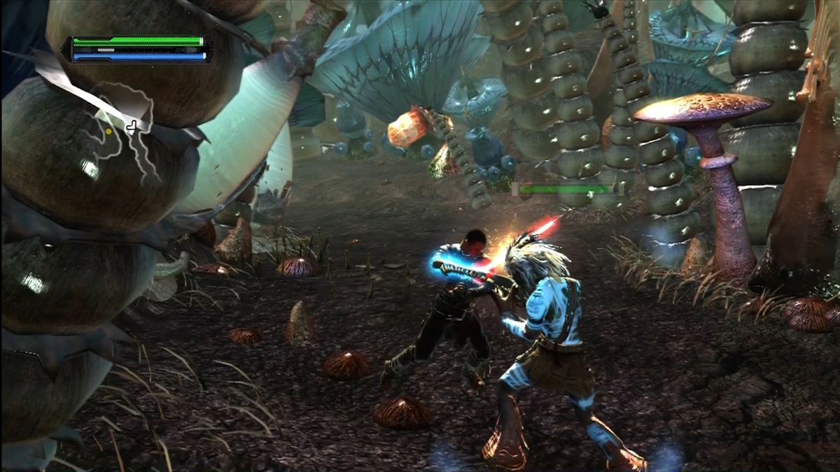 Star Wars: The Force Unleashed (Xbox 360) screenshot: Fighting the natives of a jungle world.