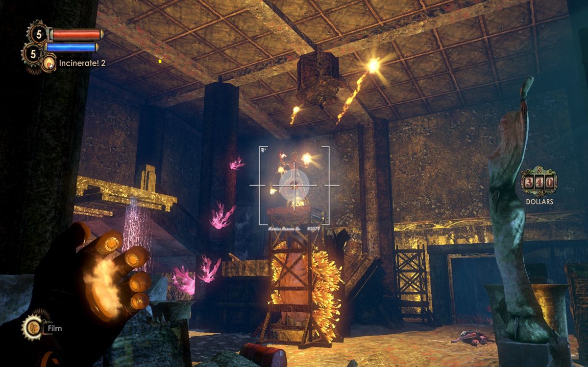 BioShock 2 (Windows) screenshot: A Houdiny-Splicer throwing grenades at me.