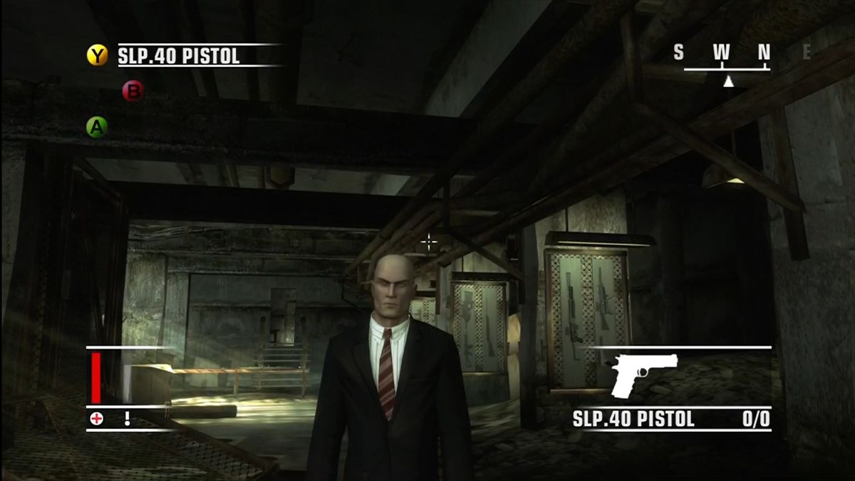 Hitman: Blood Money (Xbox 360) screenshot: 47 in his hideout. Collected guns are mounted on the wall.