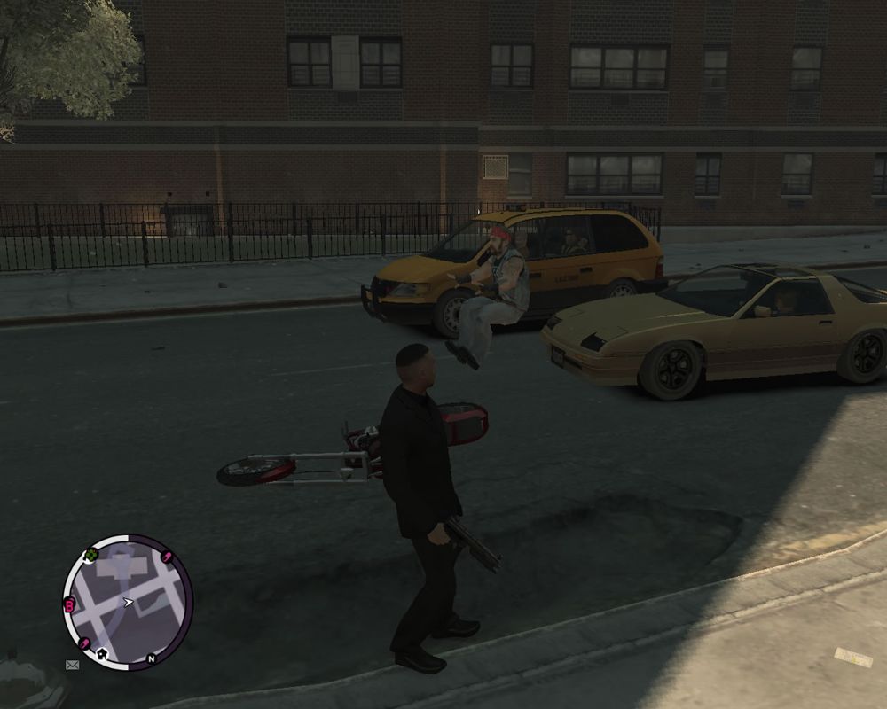 Grand Theft Auto: The Ballad of Gay Tony (Windows) screenshot: Bikers learned new moves since <moby game="Grand Theft Auto IV: The Lost and Damned">The Lost and Damned</moby>...