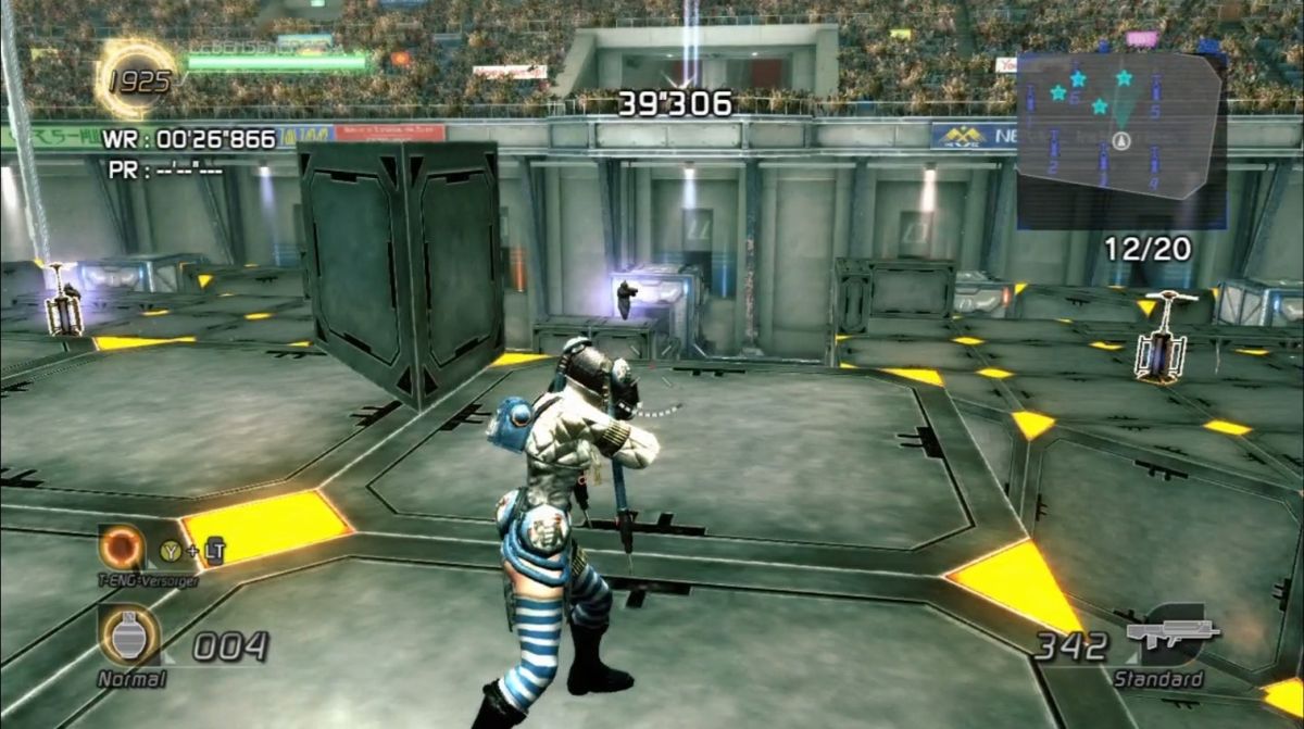 Lost Planet 2 (Xbox 360) screenshot: Training my skills in the challenge-room (or stadium).