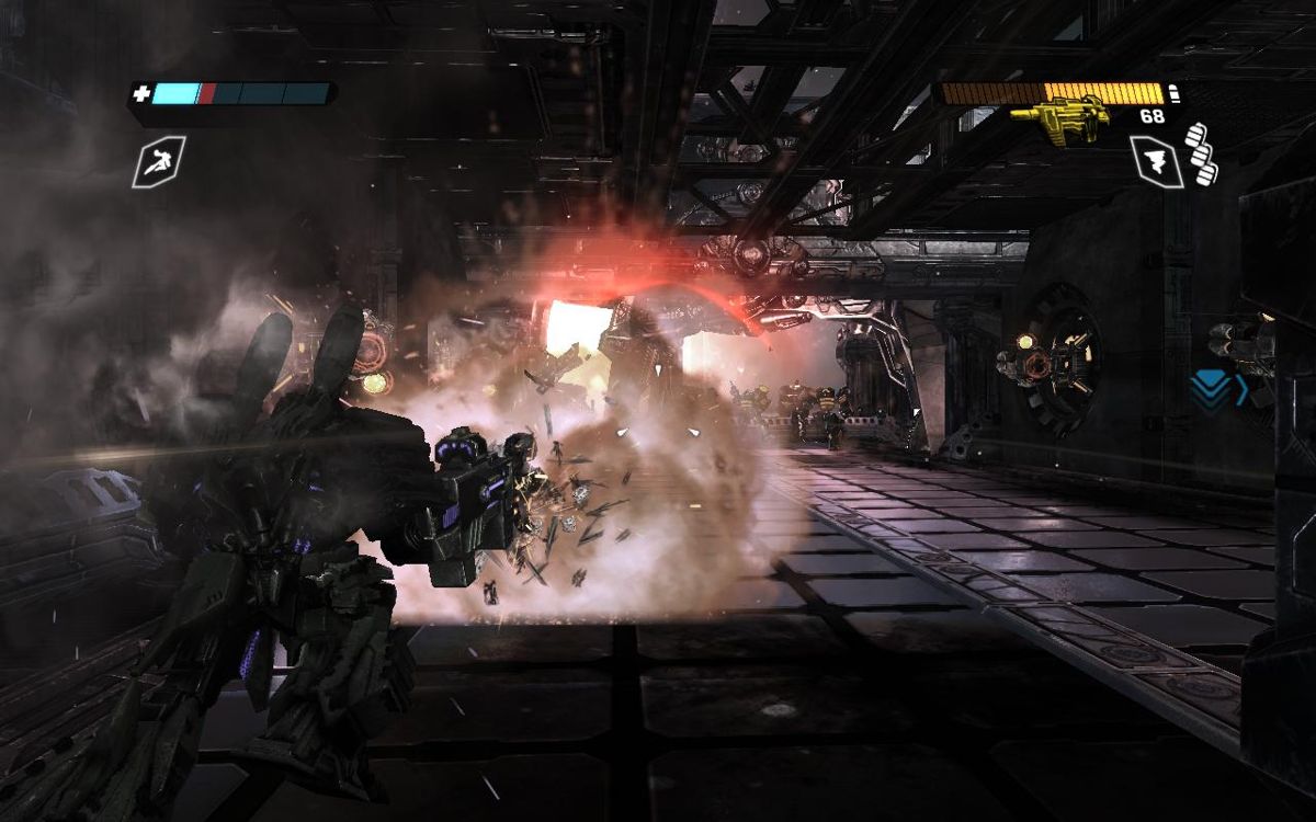 Transformers: War for Cybertron (Windows) screenshot: Decepticon Brawl battles against Autobots in a tight corridor