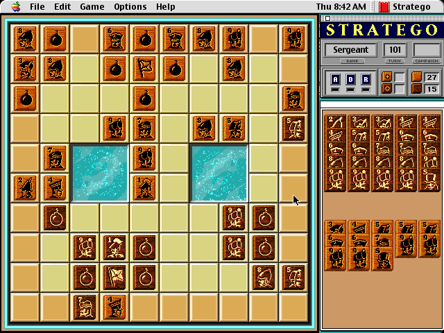 Stratego (Macintosh) screenshot: Or game tiles - Wood