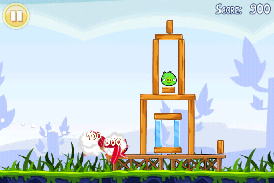 Angry Birds (iPhone) screenshot: When the bird hits the building...