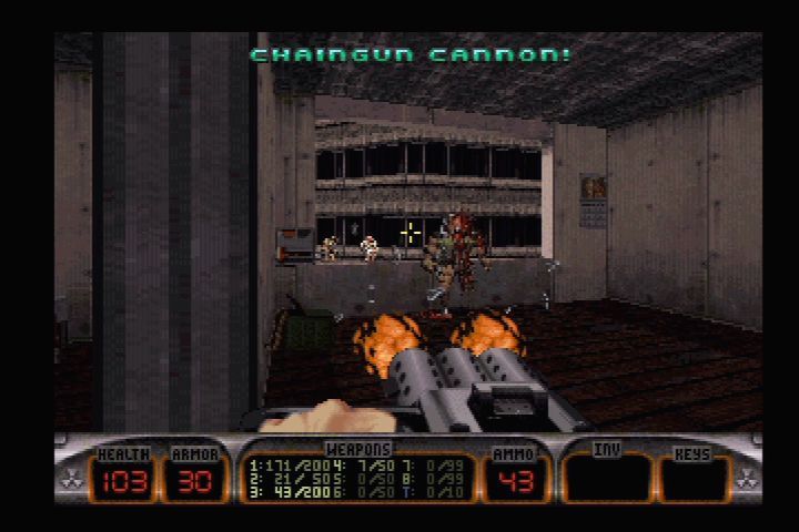 Duke Nukem 3D (PlayStation) screenshot: Shredding aliens with the chaingun