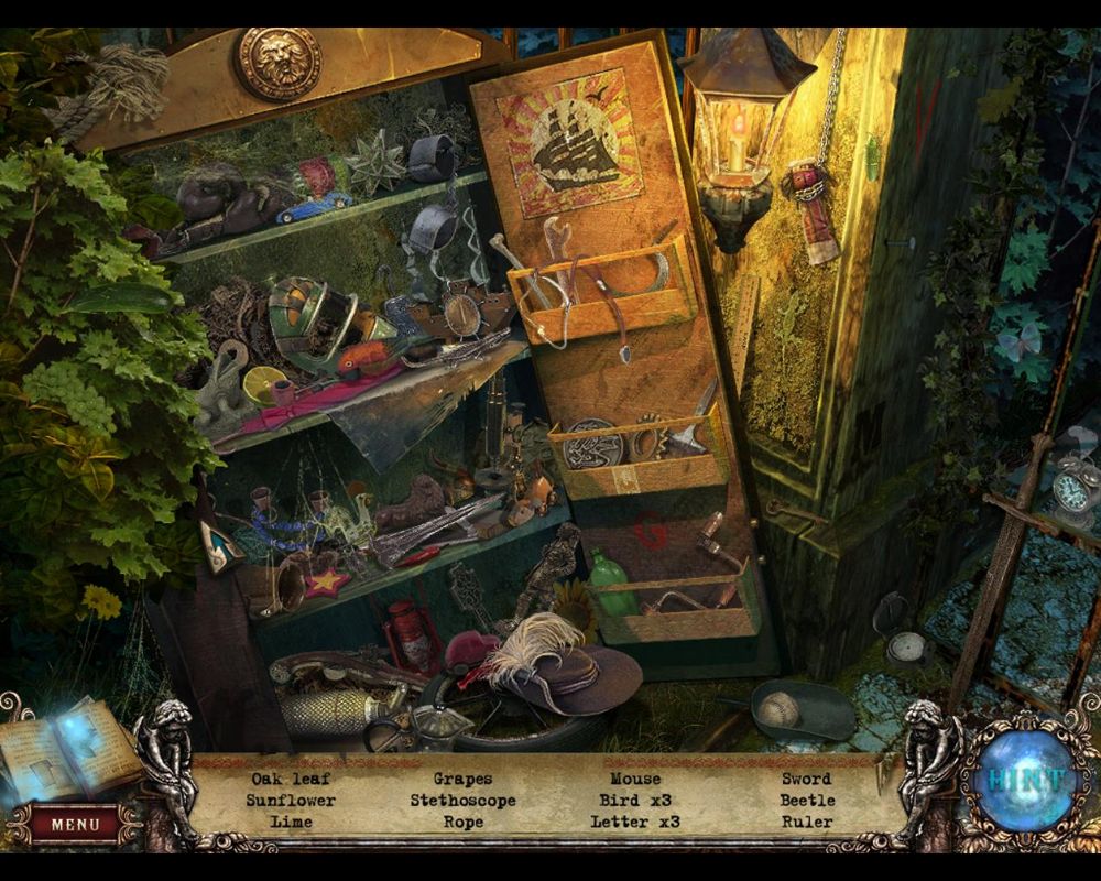 Fear for Sale: Mystery of McInroy Manor (Windows) screenshot: Graveyard gate cabinet - objects