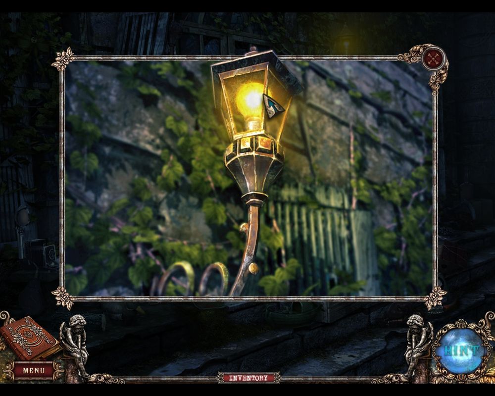 Fear for Sale: Mystery of McInroy Manor (Macintosh) screenshot: Fixing a lantern