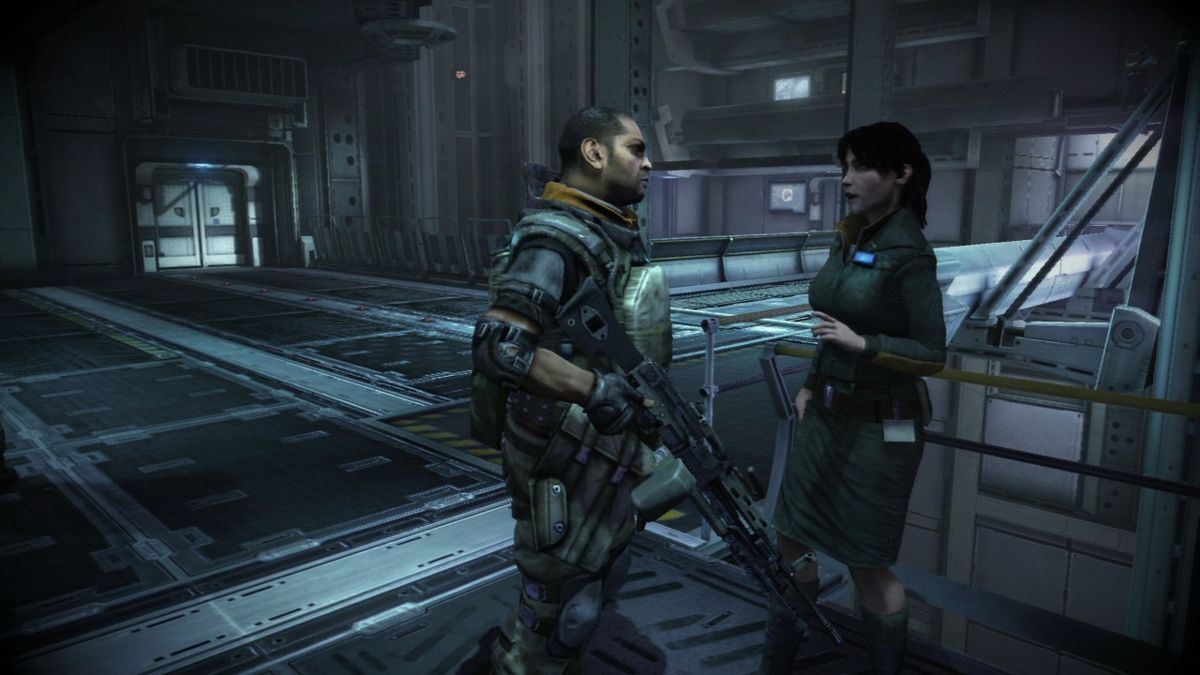 Killzone 2 (PlayStation 3) screenshot: Eavesdropping on their conversation.