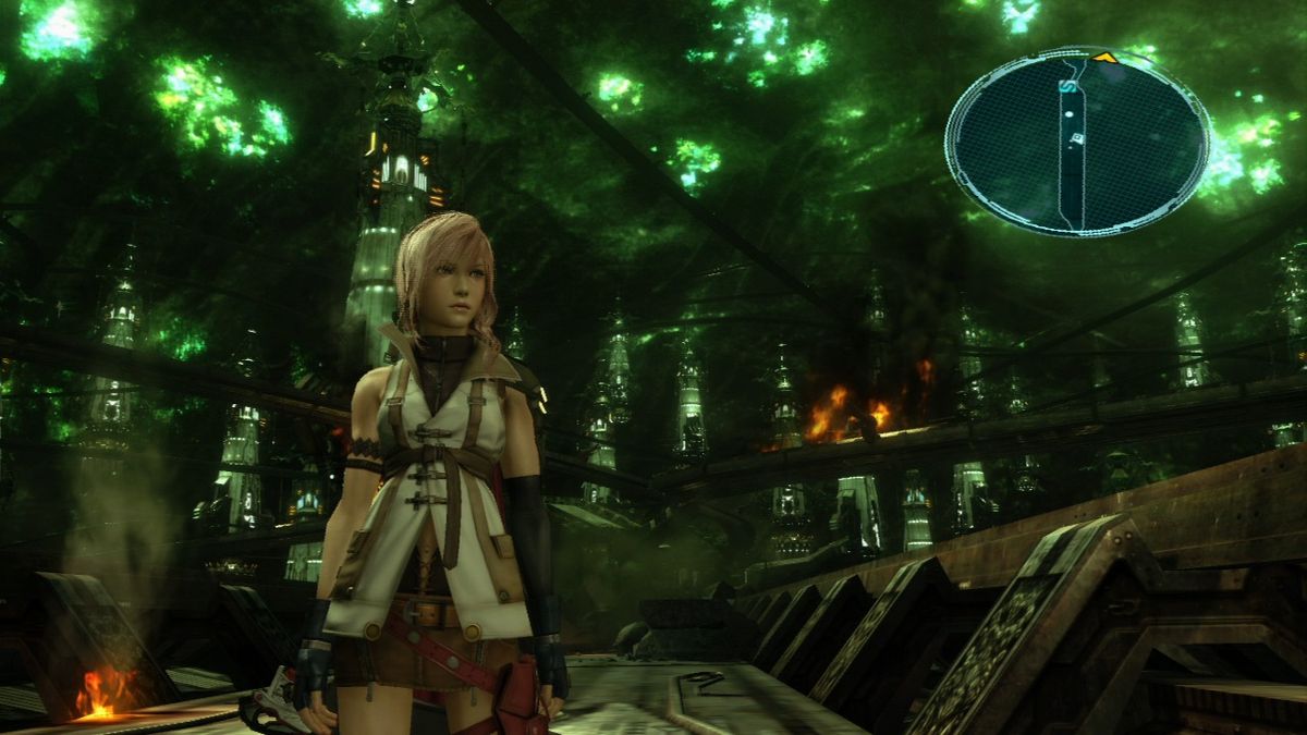 Final Fantasy XIII (PlayStation 3) screenshot: You start your exploration after the train crashes and you deal with the invaders.