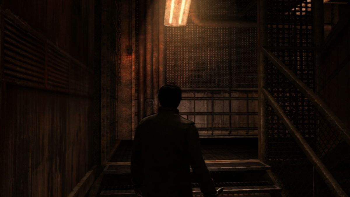 Silent Hill: Homecoming (PlayStation 3) screenshot: When Silent Hill goes grim, the lighting too goes scarce and foggy.