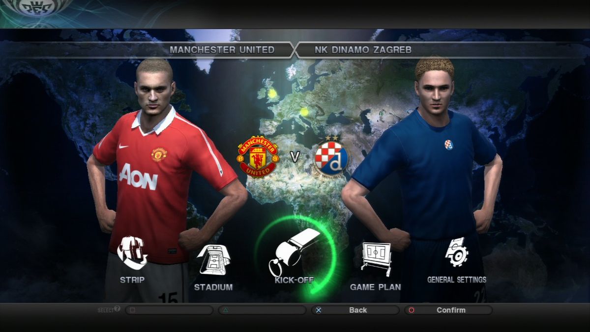 PES 2011: Pro Evolution Soccer (PlayStation 3) screenshot: Dress selection and adjusting settings before a kick off.