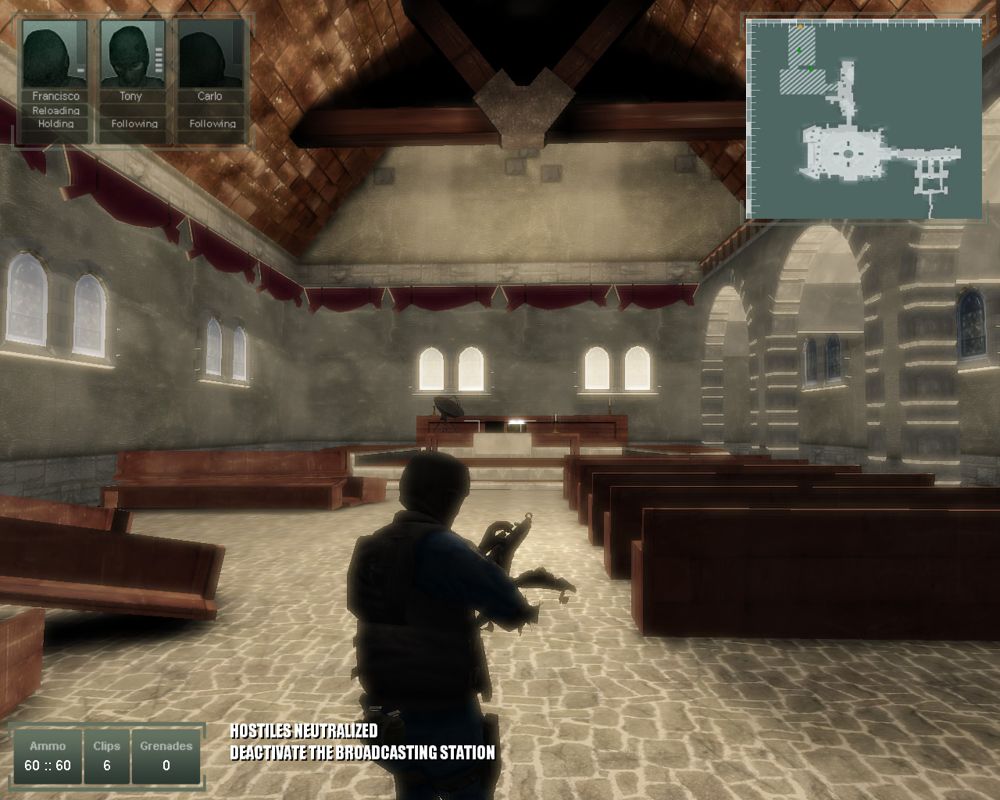 EuroCops (Windows) screenshot: The first objective is located inside a church.