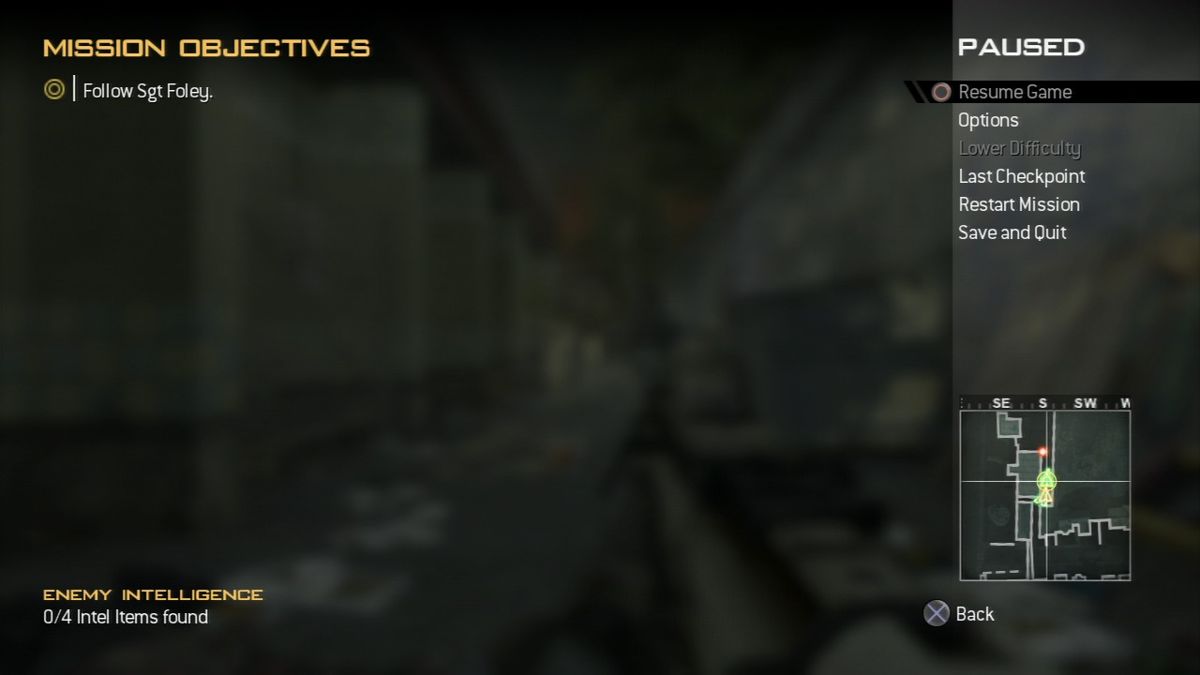Call of Duty: Modern Warfare 2 (PlayStation 3) screenshot: Pause game to check mission objectives and map.
