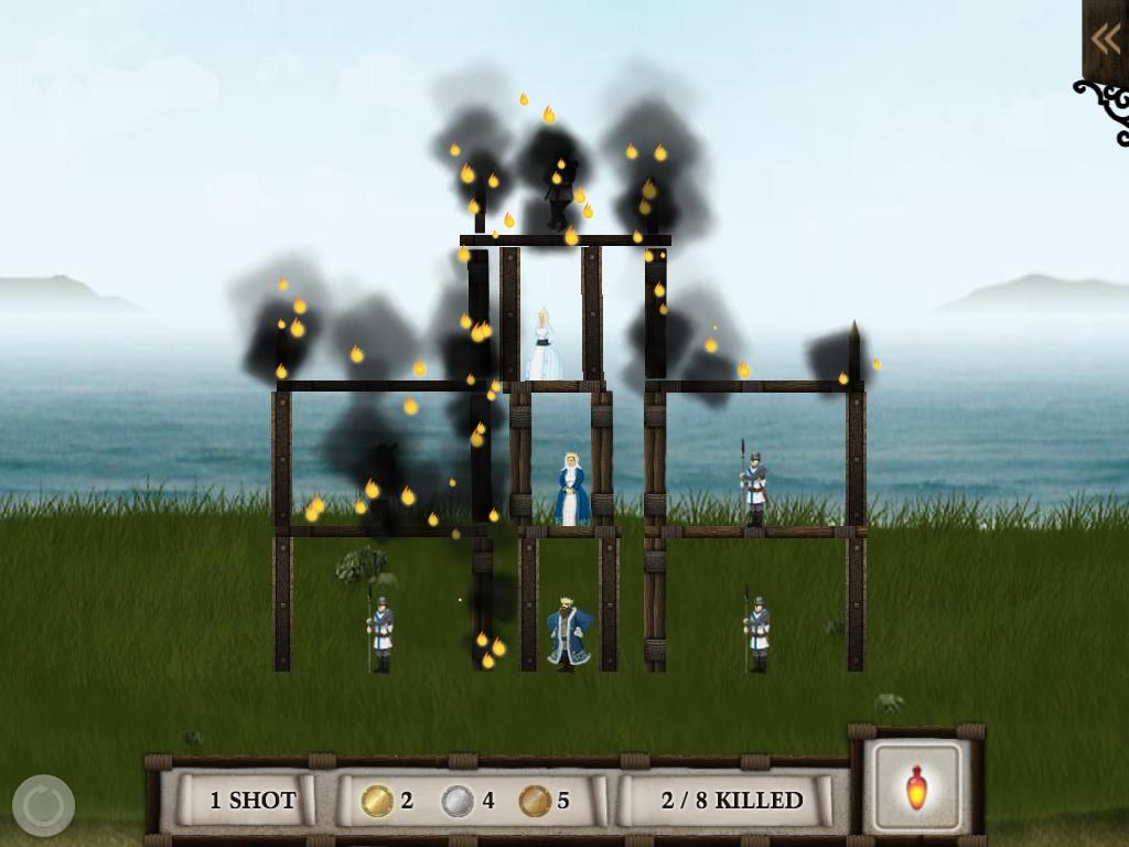 Crush the Castle (iPad) screenshot: Fire Bomb ammo great for wooden structures