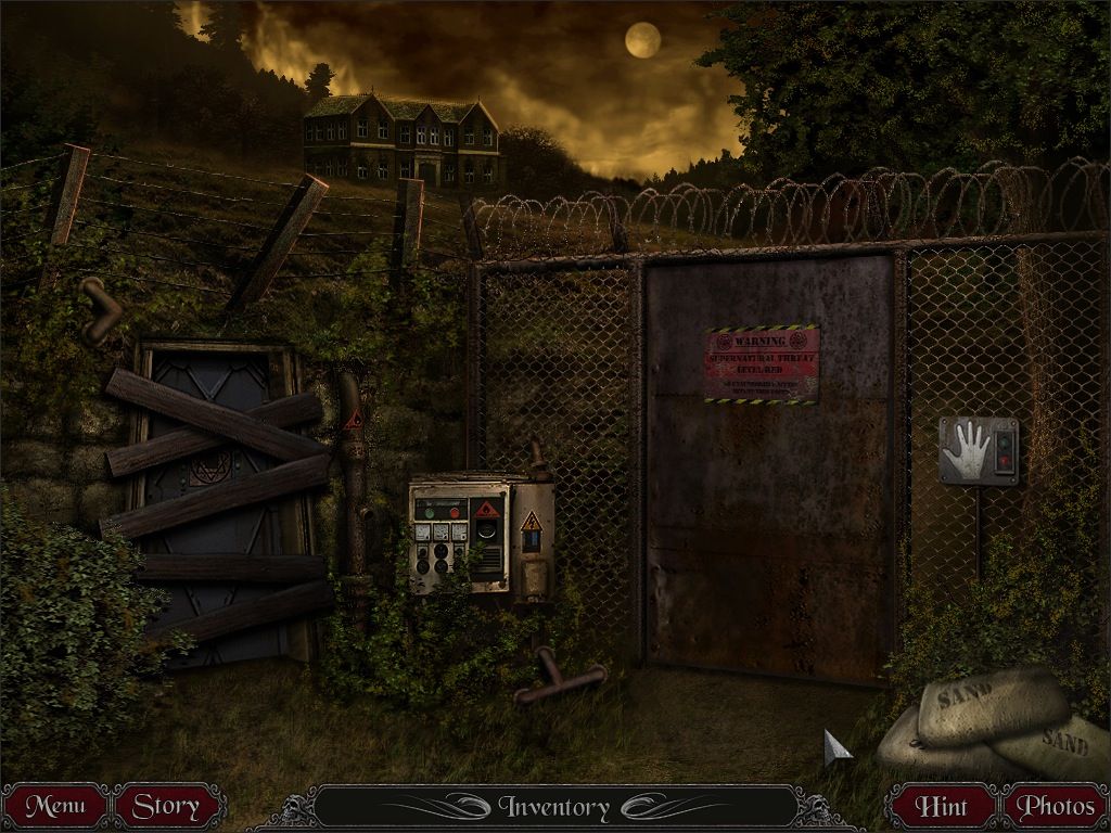 Nightmare Adventures: The Witch's Prison (Macintosh) screenshot: The Asylum Gate