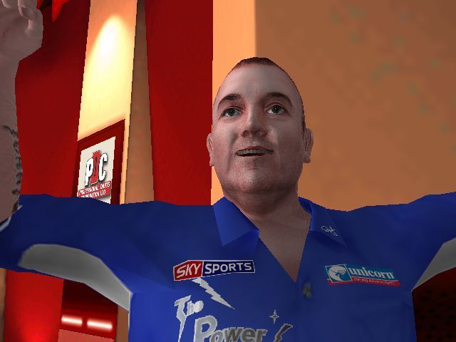 PDC World Championship Darts (Windows) screenshot: When all choices have been made the players take to the arena. Each payer has their own entrance music. This match is being played in a Las Vegas casino.