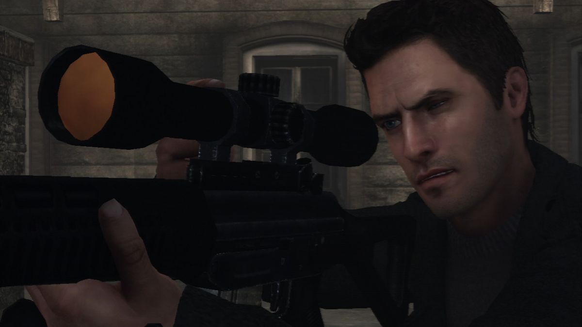 Robert Ludlum's The Bourne Conspiracy (PlayStation 3) screenshot: Taking out enemy snipers on the rooftops