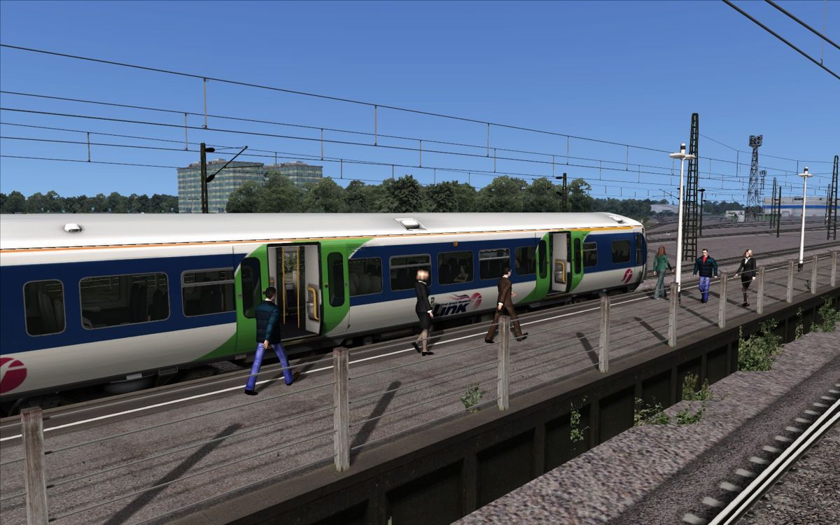 RailWorks 3: Train Simulator 2012 (Windows) screenshot: Unloading passengers
