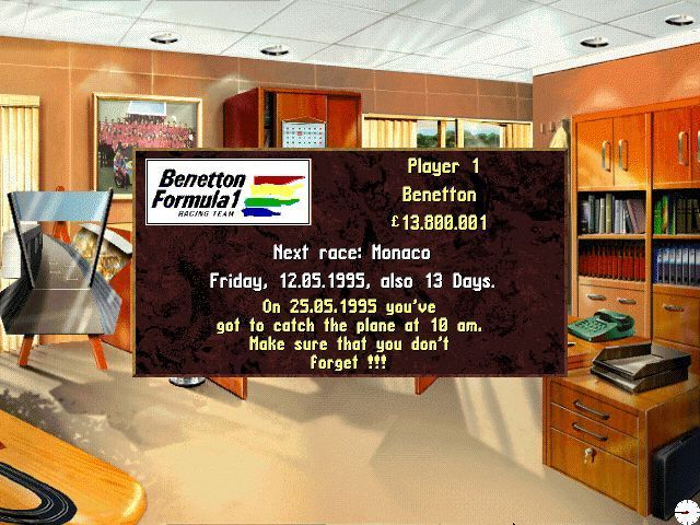 Team F1 (DOS) screenshot: Moving the cursor to the bottom of the screen triggers the display of messages like this