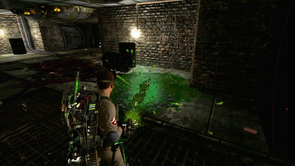 Ghostbusters: The Video Game (PlayStation 3) screenshot: Use green slime to destroy deadly black slime.