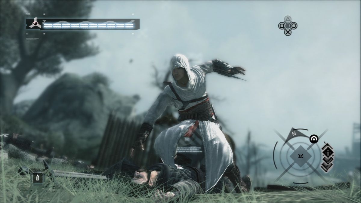 Assassin's Creed (PlayStation 3) screenshot: Hidden blade is deadly and unnoticeable.