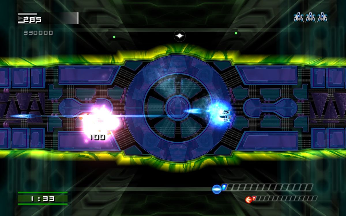 Astro Tripper (Windows) screenshot: ...and get shot down