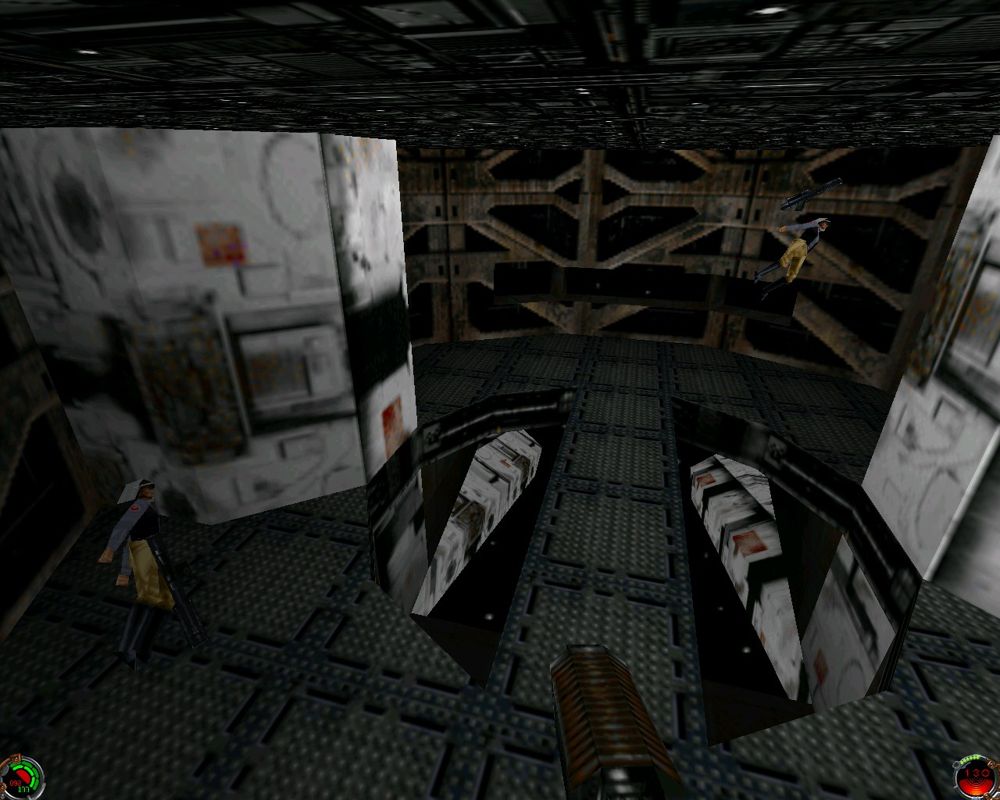 Star Wars: Jedi Knight - Mysteries of the Sith (Windows) screenshot: Gravity is knocked out in this section of the ship.