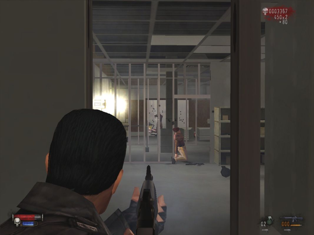 The Punisher (Windows) screenshot: Fighting in a high-rise under construction.