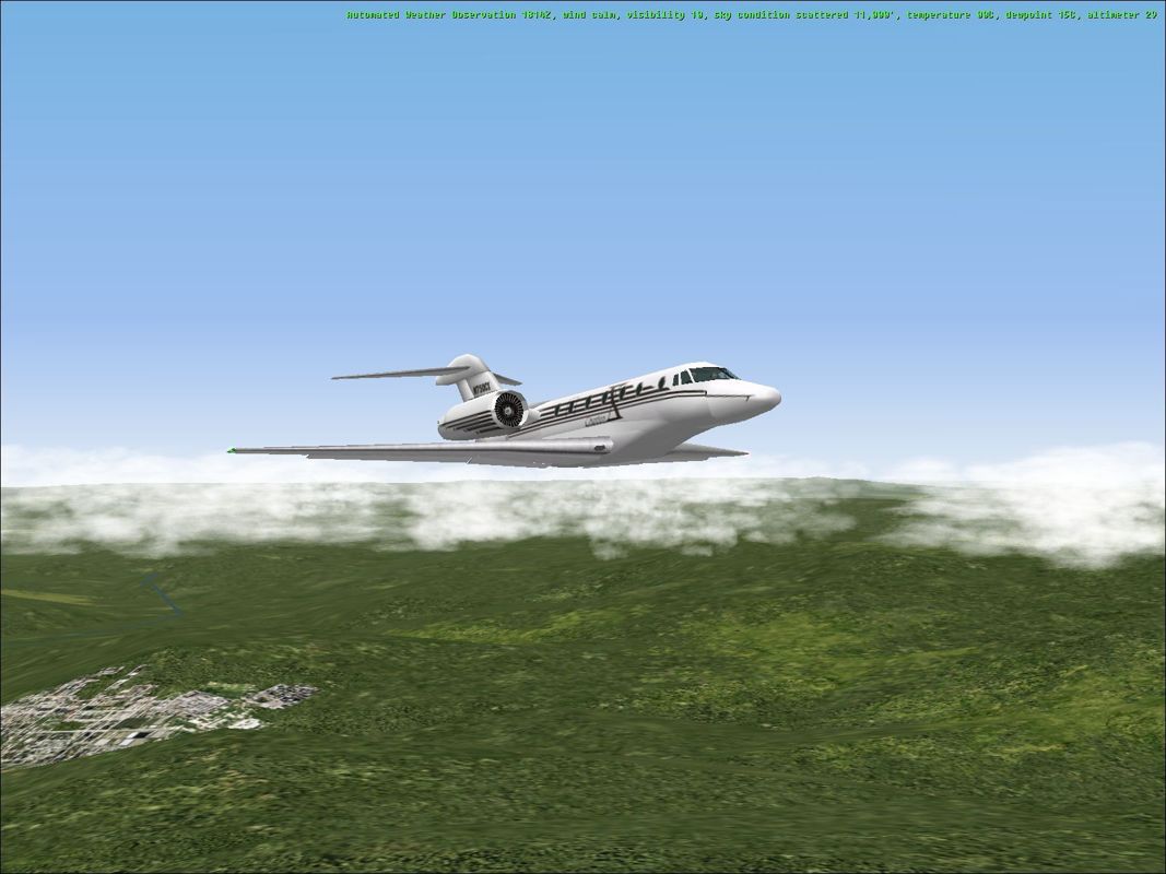 FS Clouds 2000 (Windows) screenshot: Flying out of Aspen using FSClouds, compare with the next screen shot that uses the default clouds.