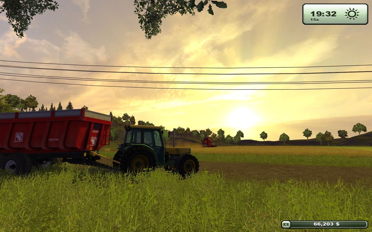 Farming Simulator 2013 (Windows) screenshot: Up at the crack of dawn, ready for another day of harvesting.