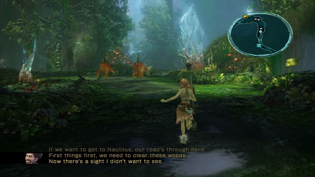 Final Fantasy XIII (PlayStation 3) screenshot: Approaching the enemy from behind is a good thing to start the combat.