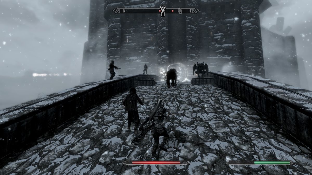 The Elder Scrolls V: Skyrim - Dawnguard (Windows) screenshot: Finally, castle Volkihar raid has begun.