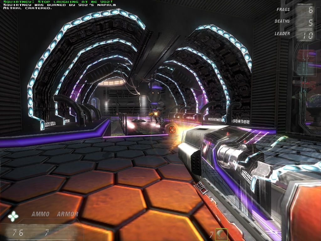 CodeRED: Alien Arena (Windows) screenshot: only one bot?