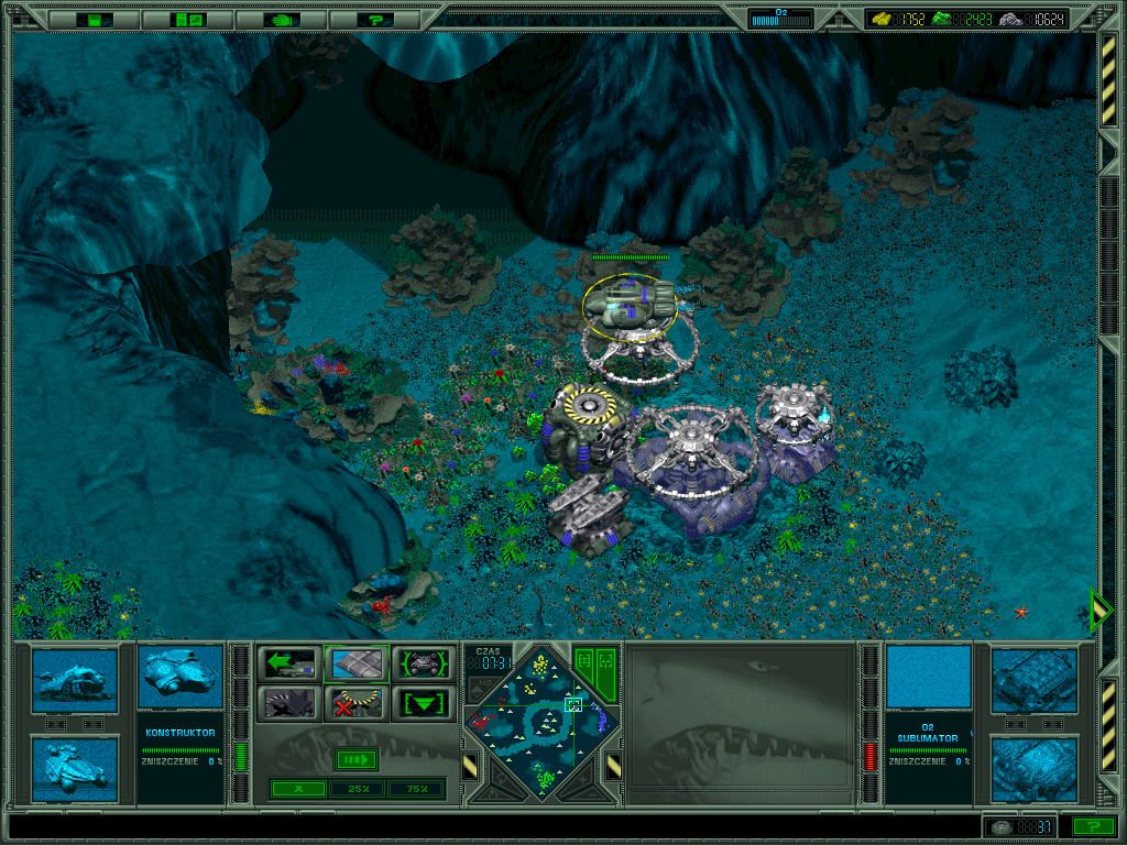 Submarine Titans (Windows) screenshot: Mines and O2 sublimator.