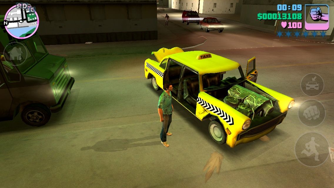 Grand Theft Auto: Vice City (iPhone) screenshot: Car damage is nice graphics