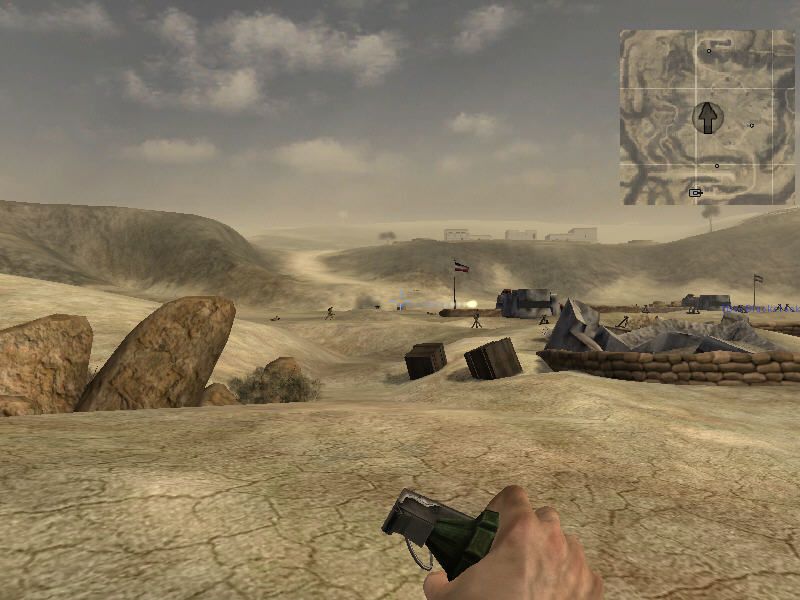Battlefield 1942 (Windows) screenshot: I have grenade... but enemies are too far.