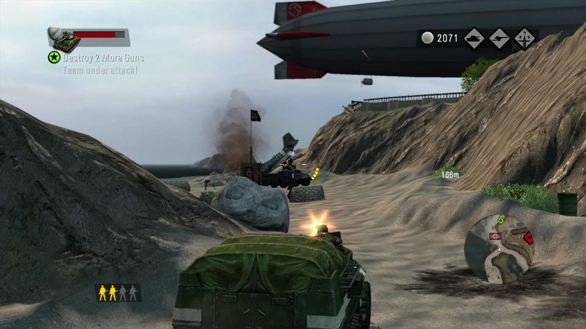 The Outfit (Xbox 360) screenshot: Fight your way along the beach to reach the airship.