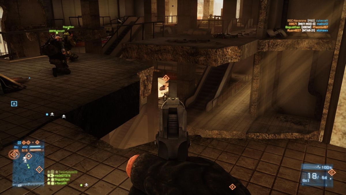 Battlefield 3: Aftermath (Windows) screenshot: Many floors are cut off from others - Flag B is lost